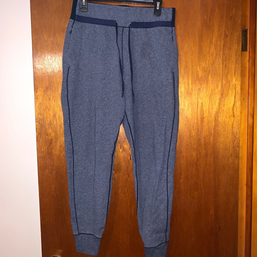 Lululemon Joggers Size 8